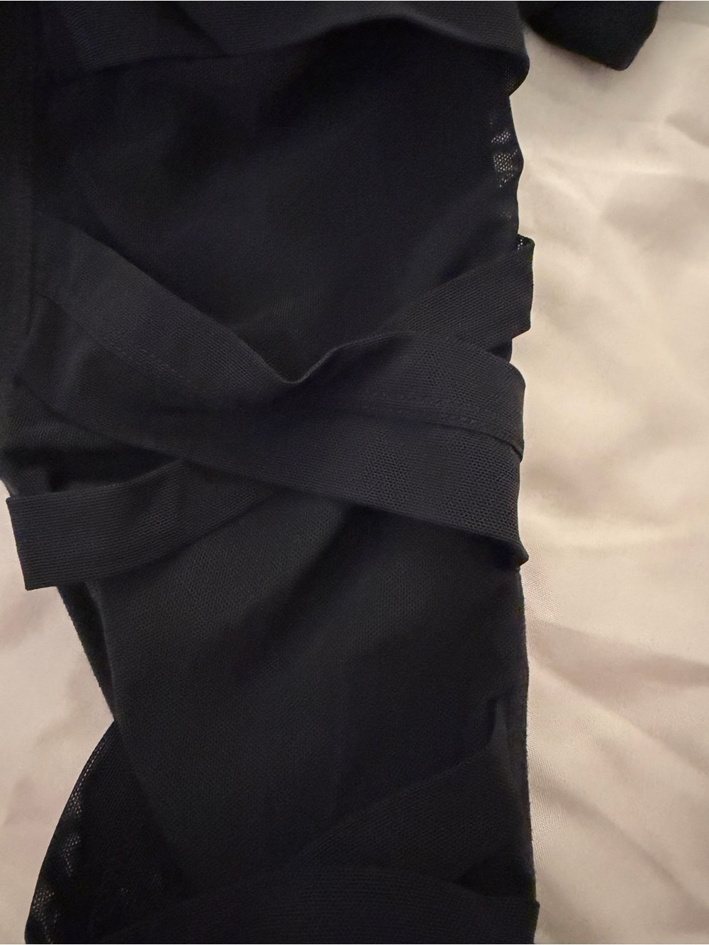 Athleta Black Mesh Strappy Cropped Leggings Size L - Picture 4 of 9